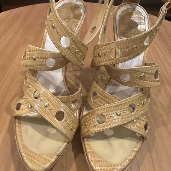 Dior Elegant Gold Strappy Heels with studs and grommets - Picture 5 of 7